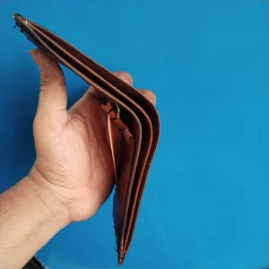 Pure Leather Minimalist Bifold Wallet - Handcrafted Slim Front Pocket Cardholder (Brown)